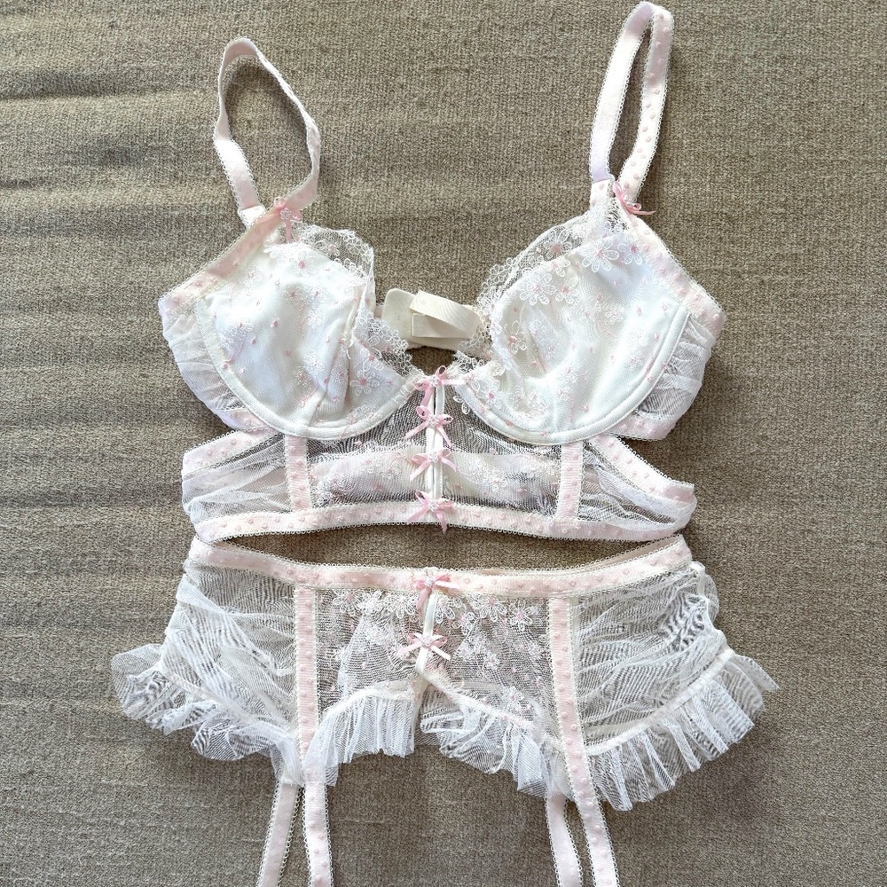For Love & Lemons Evie Bra & Garter